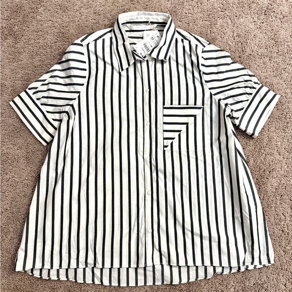 Zara Tops - Zara Button Shirt Women size Medium Black Stripe Collar Short Sleeve Top